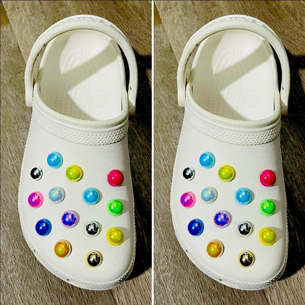 Crocs all multi   Color beautifully pearl charms set